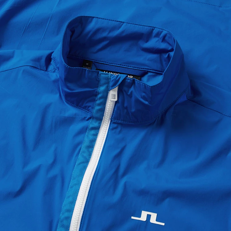 J.Lindeberg Ash Light Packable Golf Wind Jacket 2 J.Lindeberg Ash Light Packable Golf Wind Jacket - Image 2