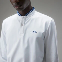 J.Lindeberg Tyson Long Sleeve Golf Polo Shirt 10 J.Lindeberg Tyson Long Sleeve Golf Polo Shirt -ForeGear Shop J.Lindeberg Tyson LS Reg Fit Polo GMJT07801 0000 SHLIN154 WhiteNavy Peony Model 2