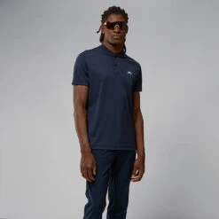 J.Lindeberg Bode Golf Polo Shirt 9 J.Lindeberg Bode Golf Polo Shirt -ForeGear Shop J.Lindeberg GMJT06478 6855 M Bode Regular Fit Polo SHLIN162 JL Navy Model 1